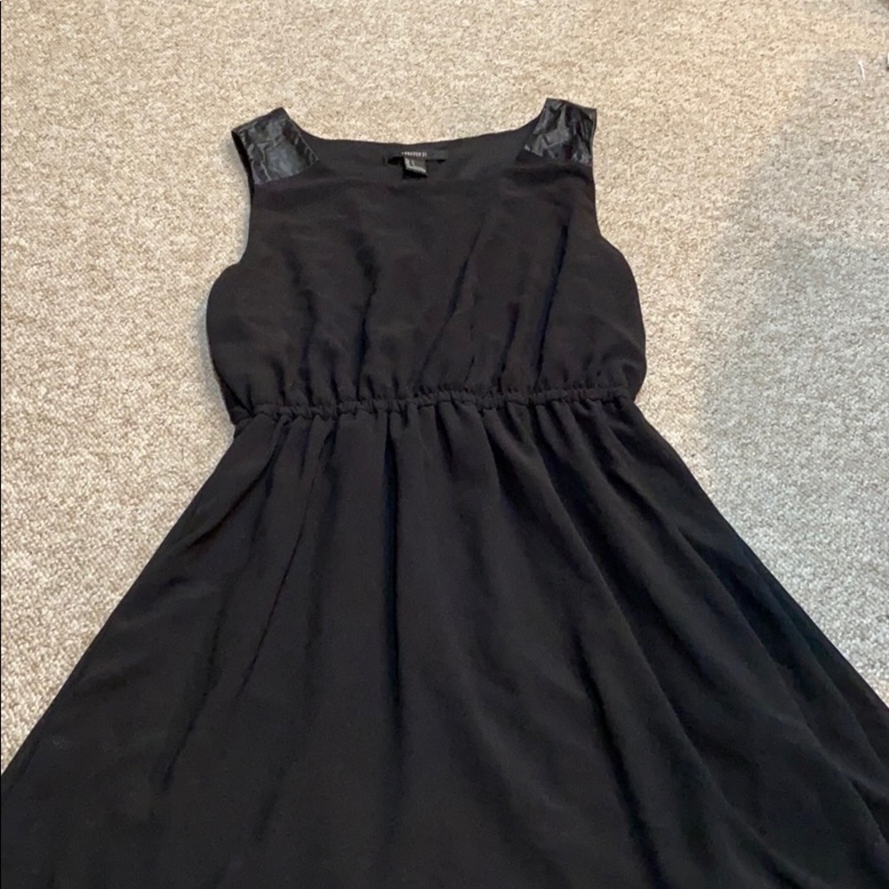 Forever 21 black dress, size small